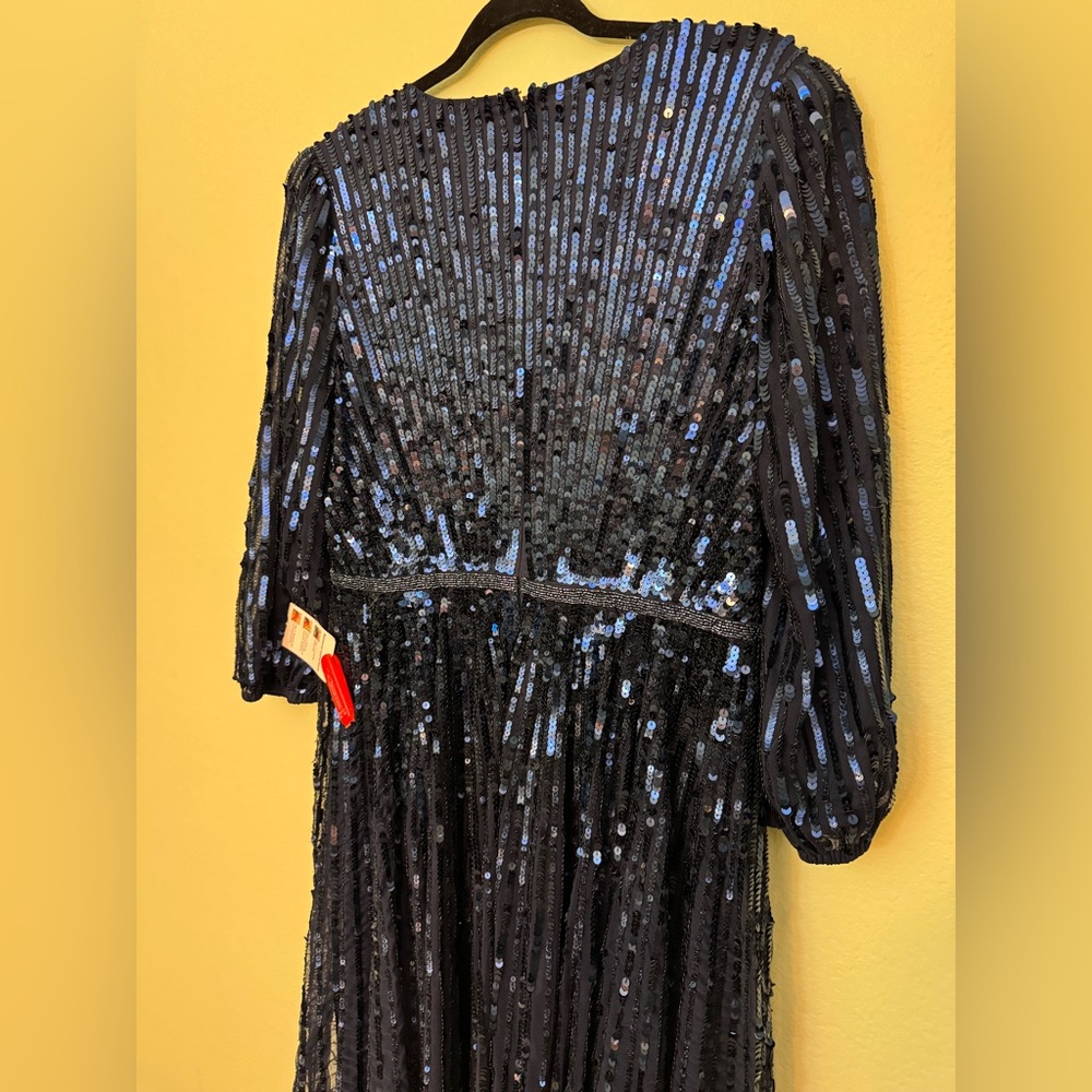 MAC DUGGAL 5509 DRESS size 12 sequin gown - Picture 8 of 9